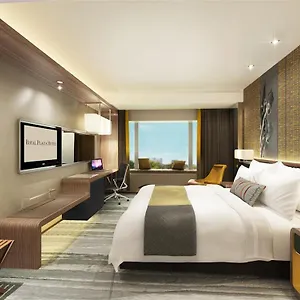 5* Hotell Royal Plaza